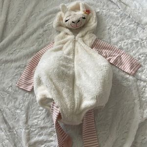 ADORABLE Carter’s Llama Costume. Size 18 mo.
